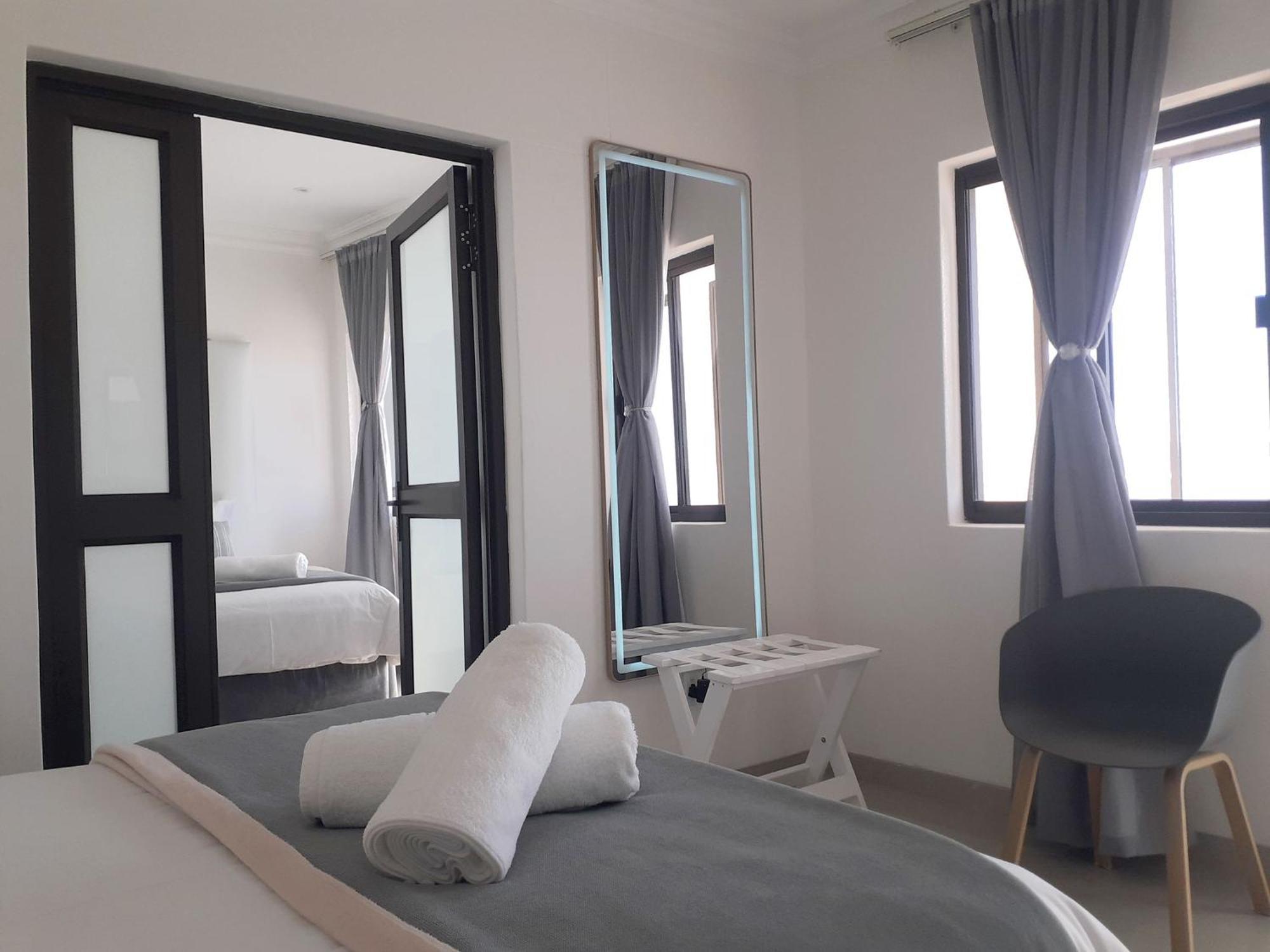 Shark Island Guesthouse Lüderitz Buitenkant foto